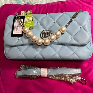 BADGLEY MISHKA Round Letterlock Crossbody with pearls on cover